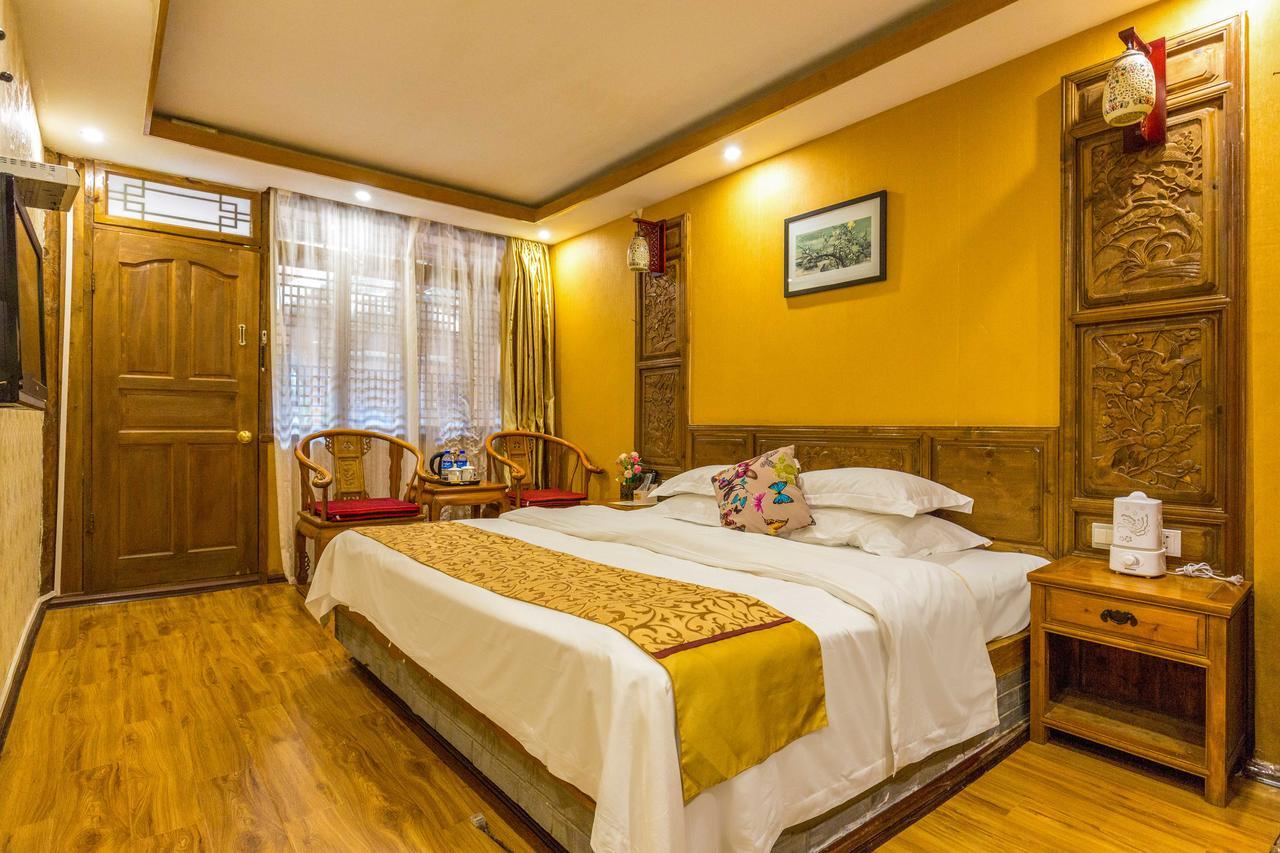 He Mu Ju Inn Zhongyi Branch Lijiang  Extérieur photo