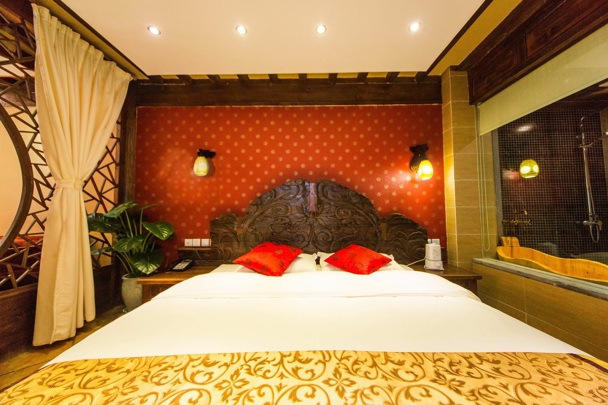 He Mu Ju Inn Zhongyi Branch Lijiang  Extérieur photo