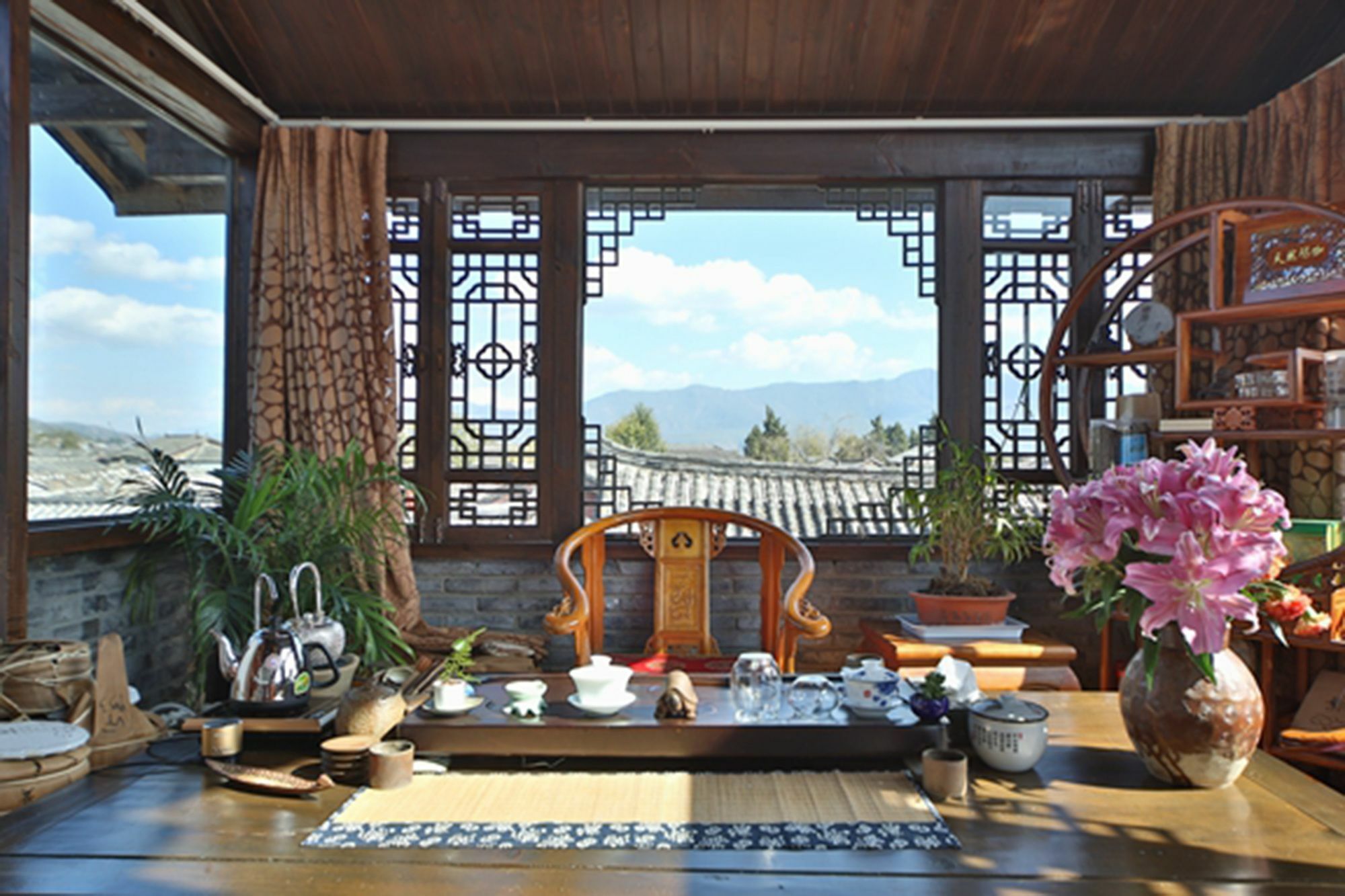 He Mu Ju Inn Zhongyi Branch Lijiang  Extérieur photo