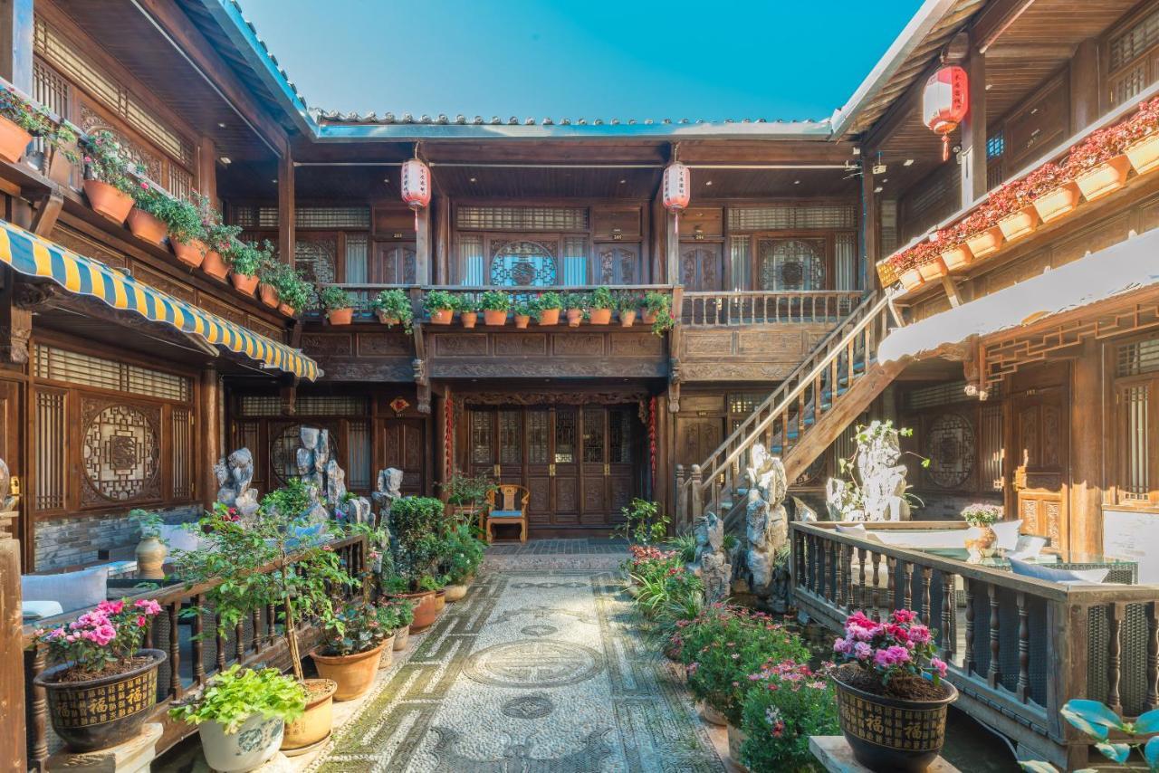 He Mu Ju Inn Zhongyi Branch Lijiang  Extérieur photo