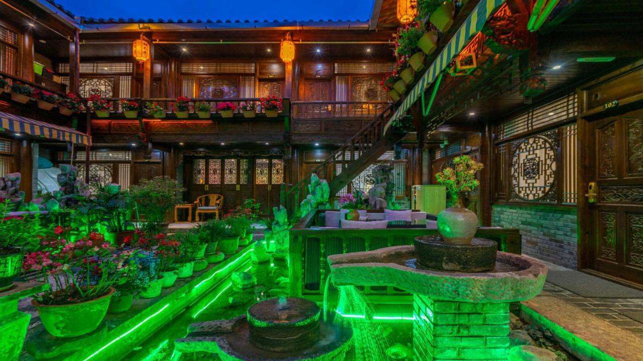 He Mu Ju Inn Zhongyi Branch Lijiang  Extérieur photo